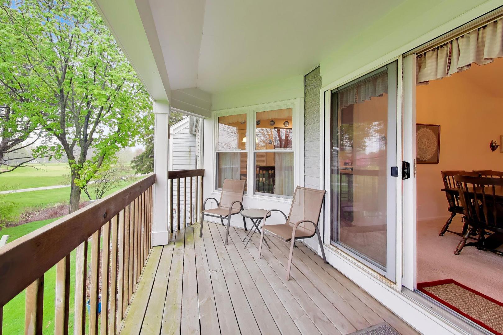 2529 Live Oak Lane
