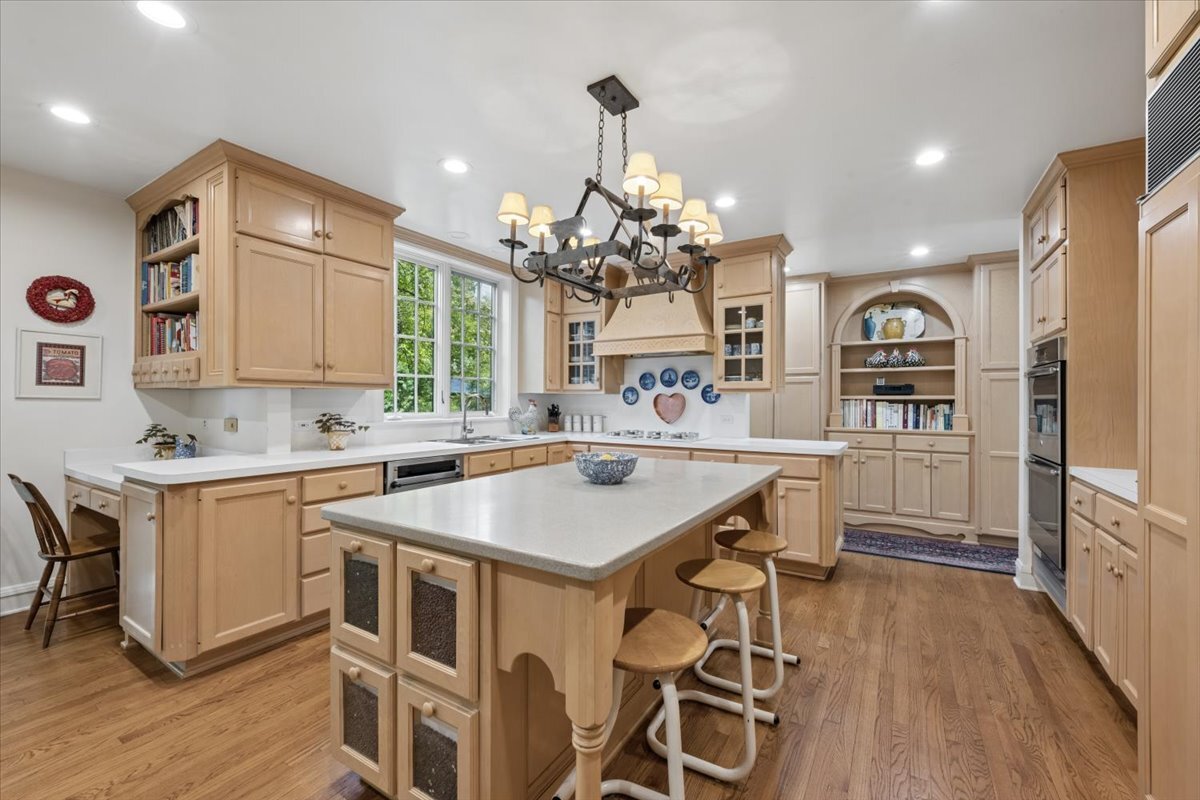 445 Sunset Lane