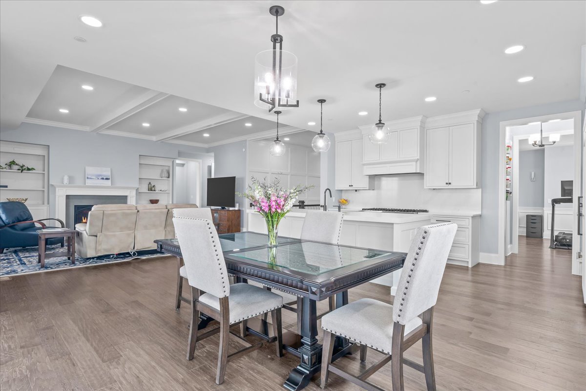 30 S Orchard Circle