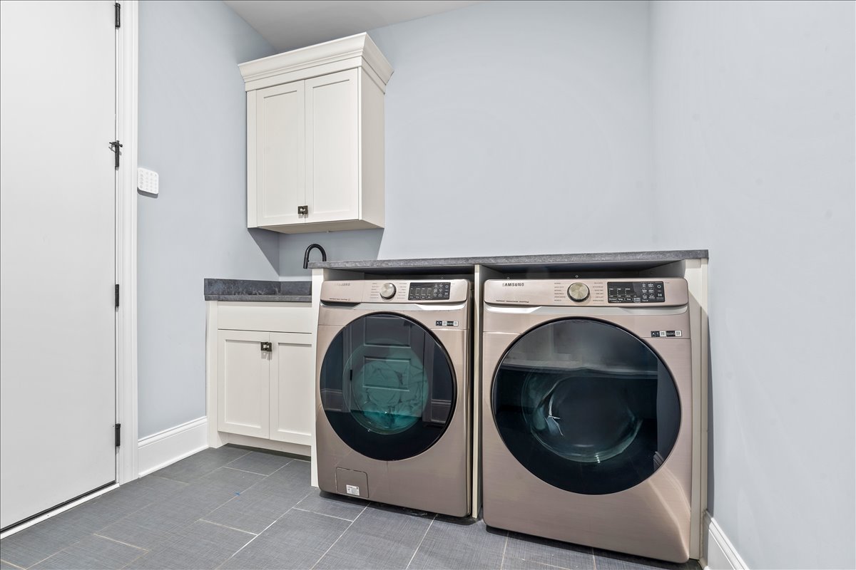 30 S Orchard Circle