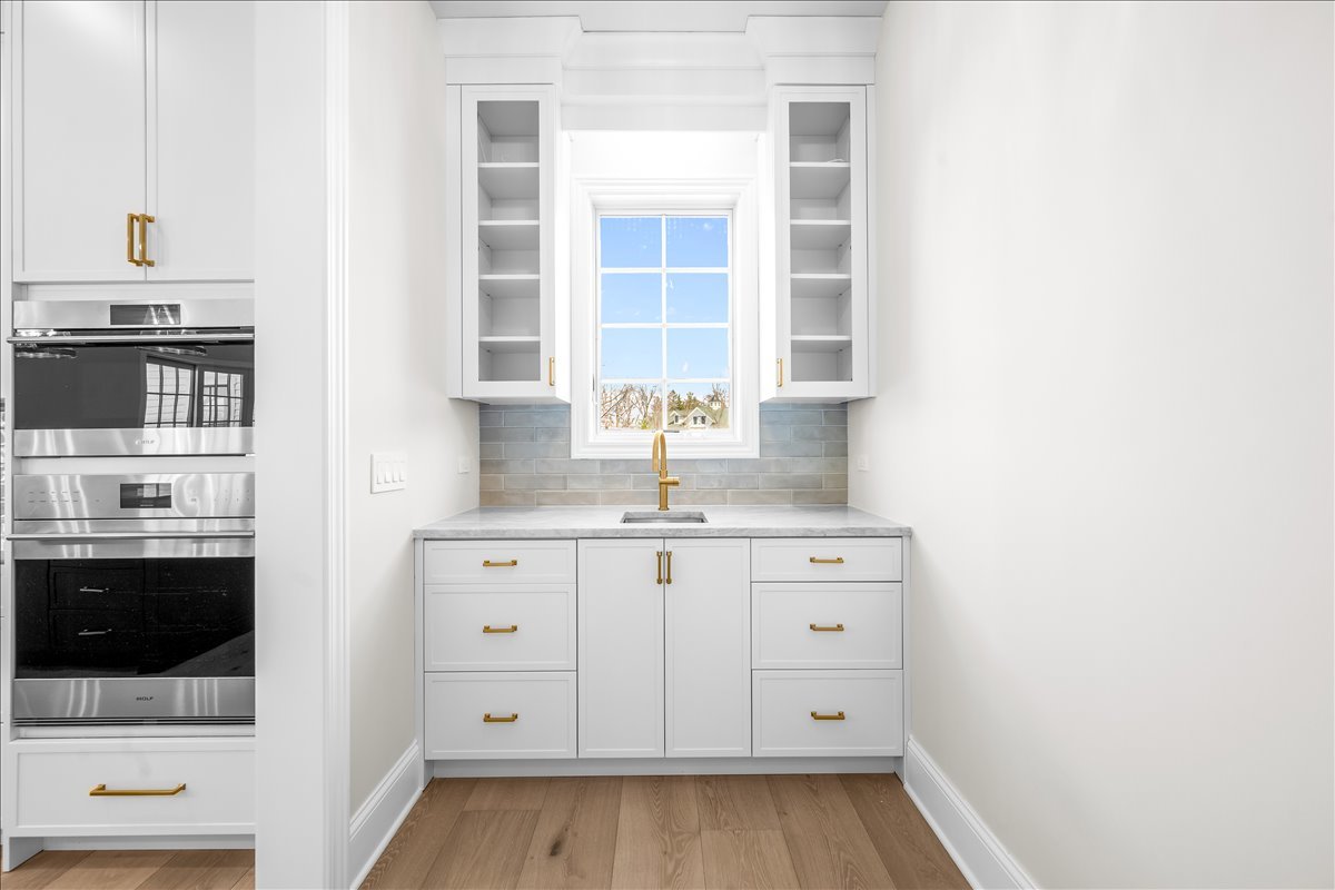 270 Majestic Oak Court