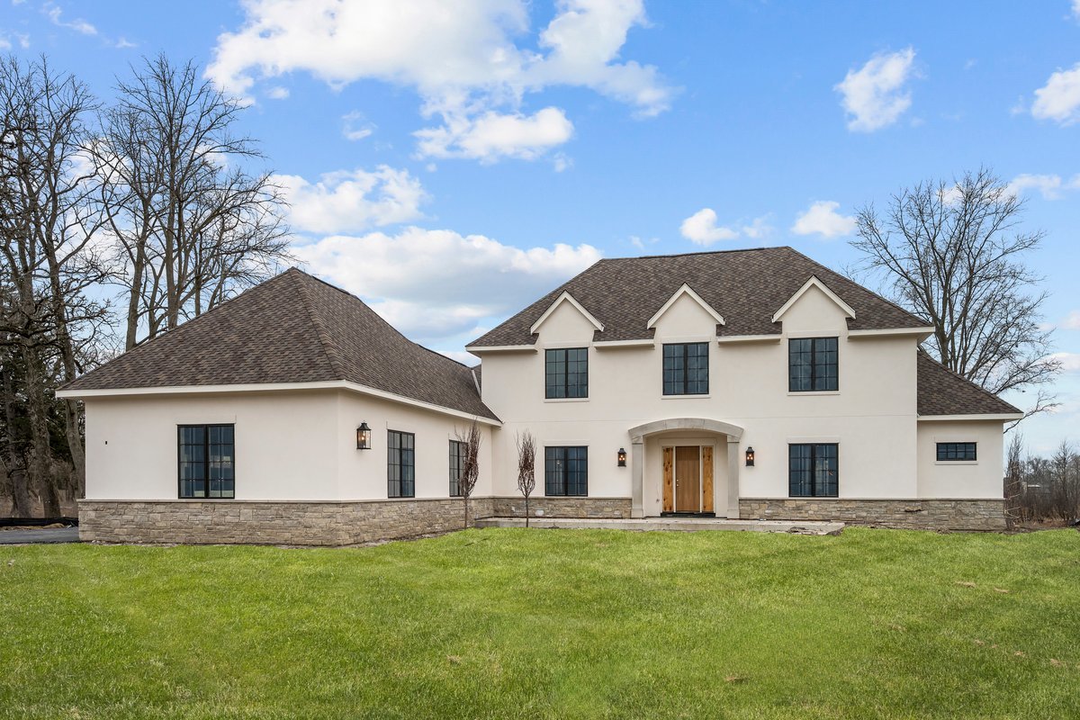 270 Majestic Oak Court
