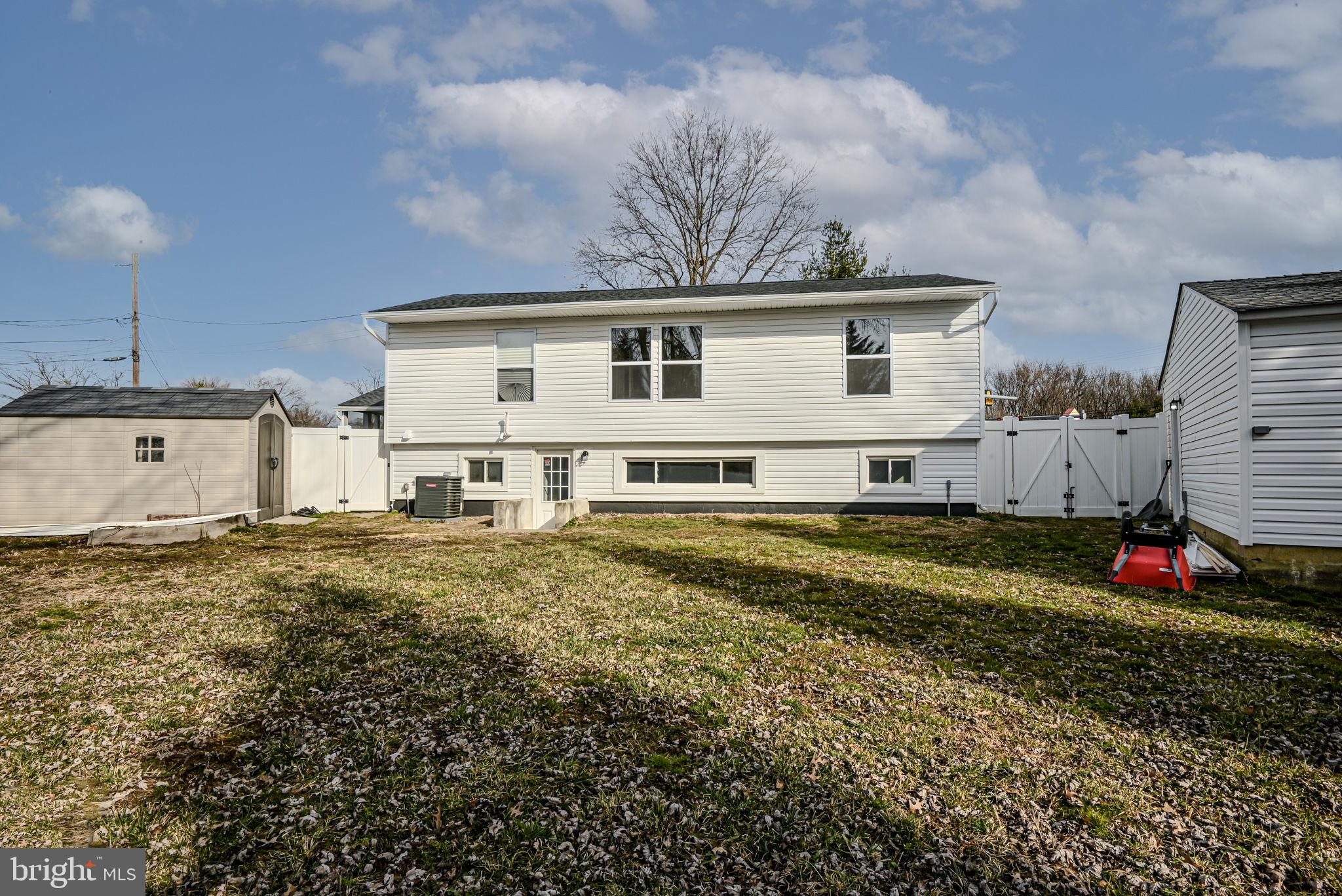 82 Augusta Dr