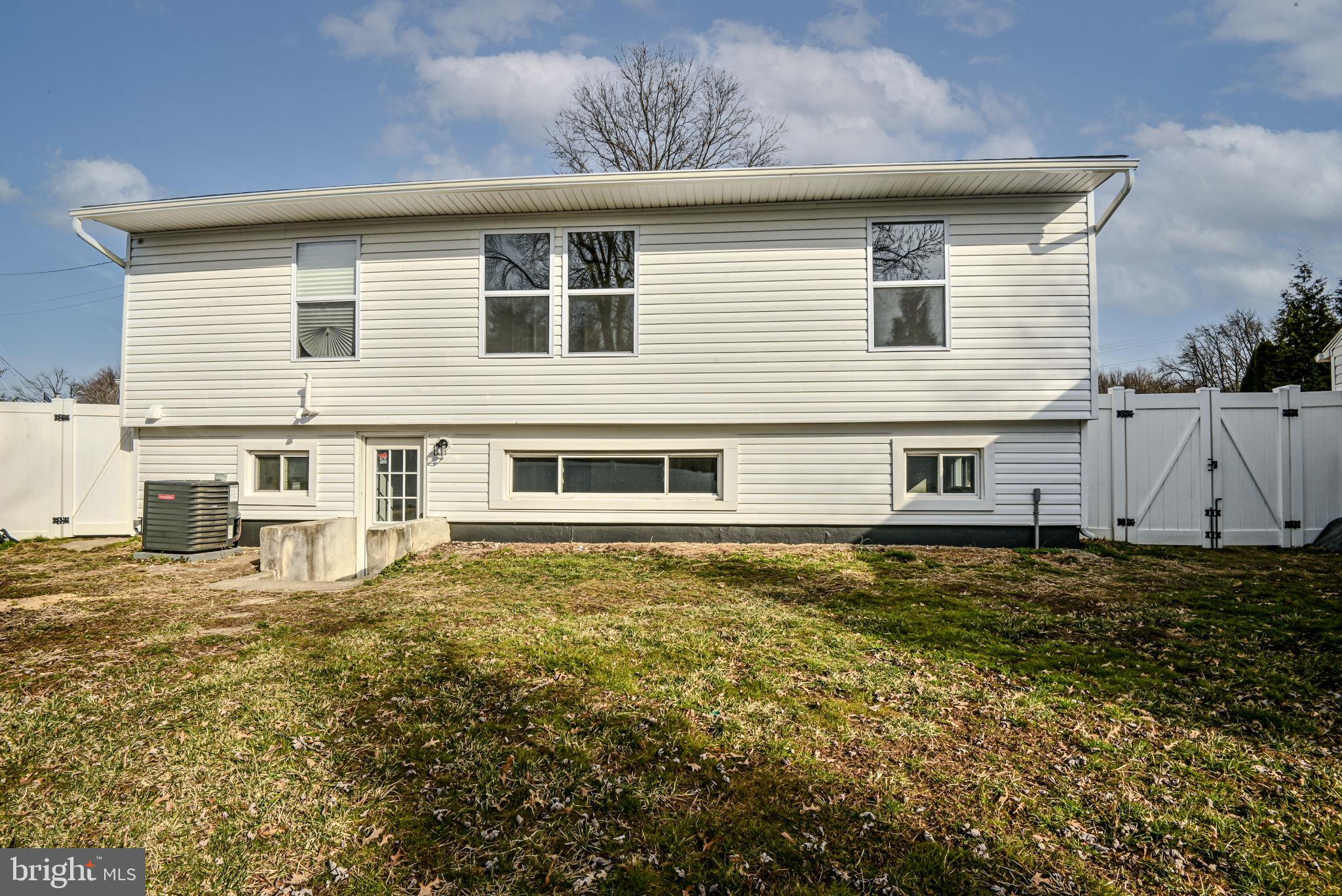82 Augusta Dr