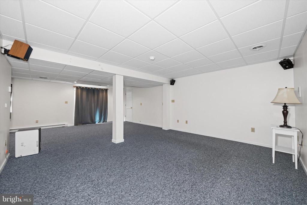 315 Nicola Ln