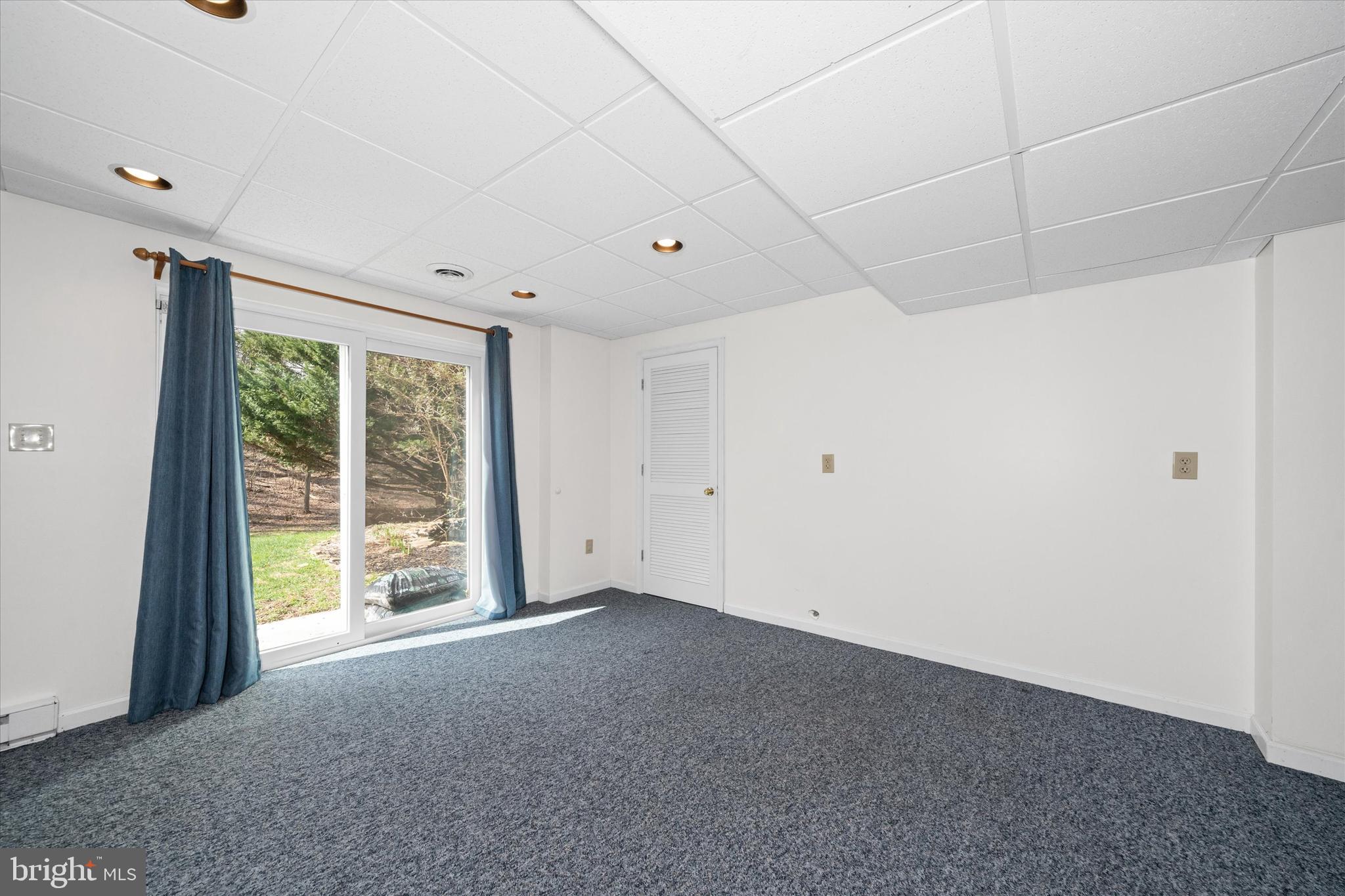 315 Nicola Ln