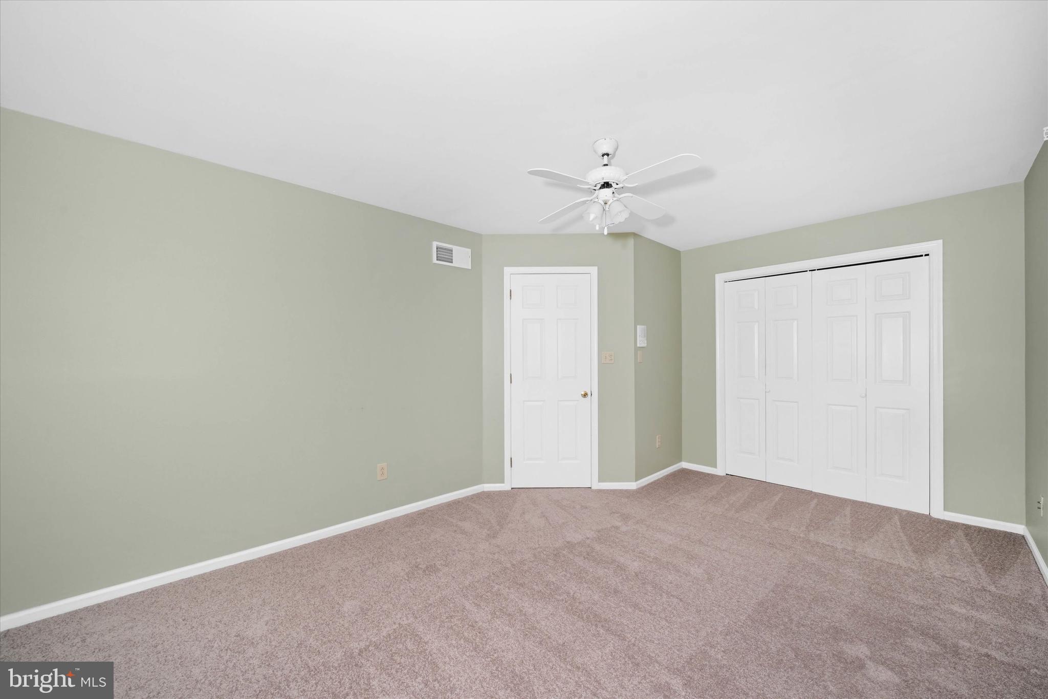 315 Nicola Ln