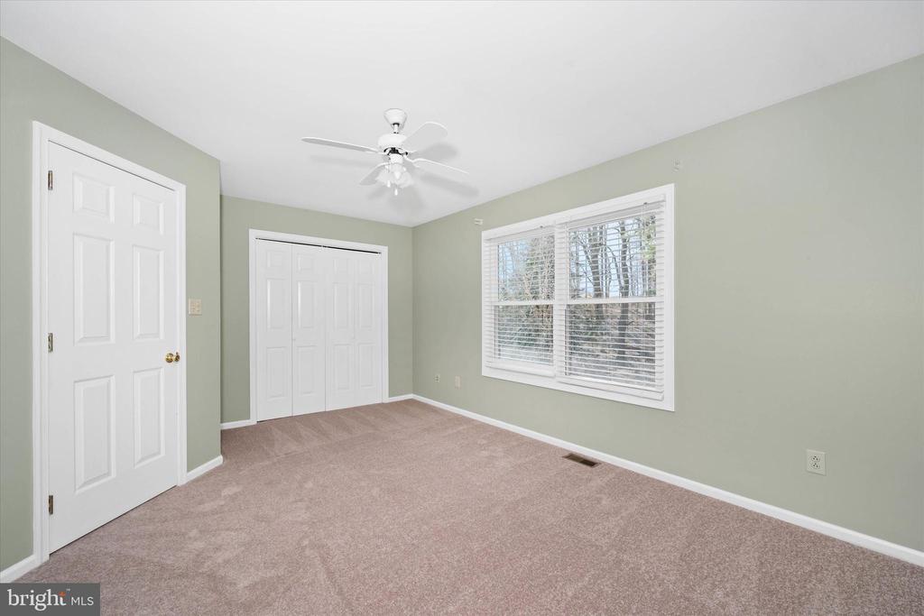 315 Nicola Ln