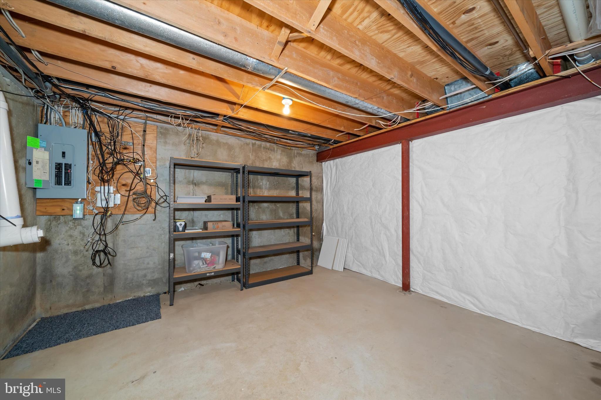 315 Nicola Ln