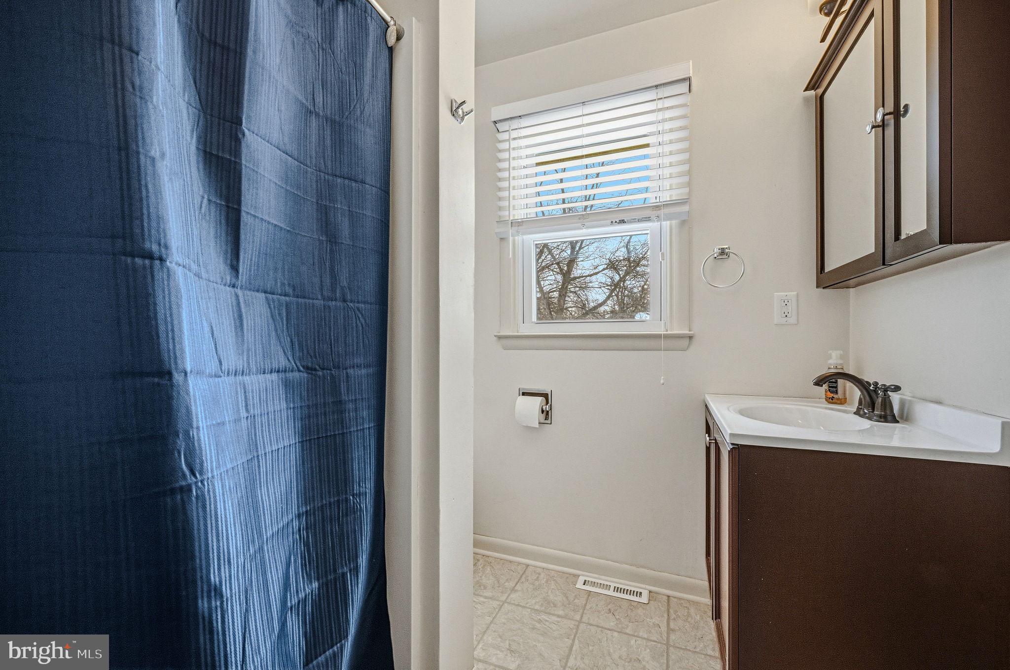 992 OLD BALTIMORE PIKE