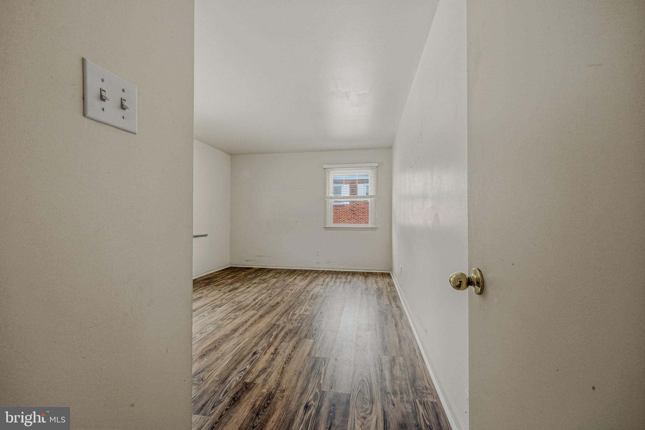 992 OLD BALTIMORE PIKE