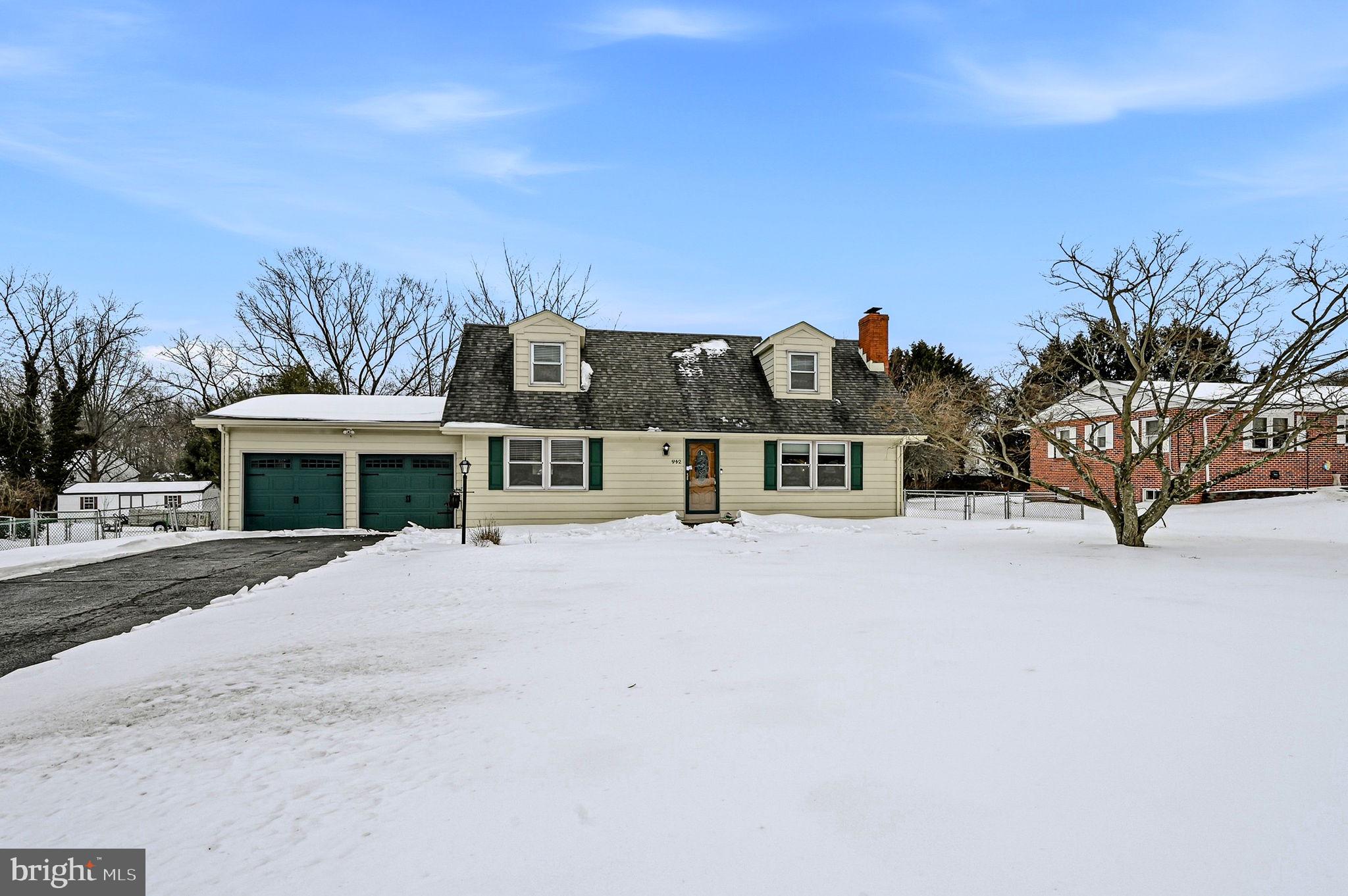 992 OLD BALTIMORE PIKE