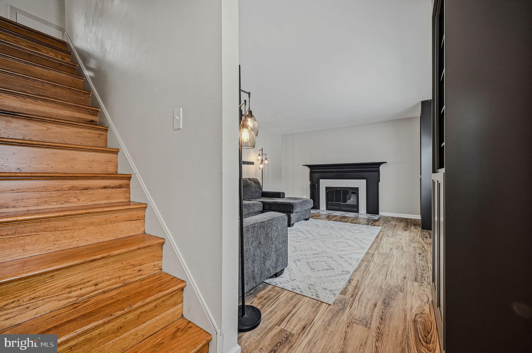 992 OLD BALTIMORE PIKE