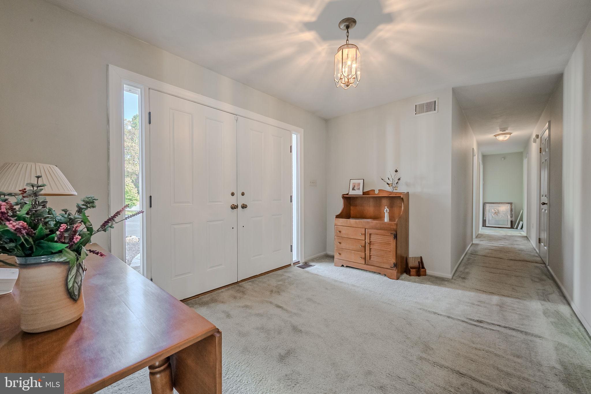 152 Middlecroft Rd