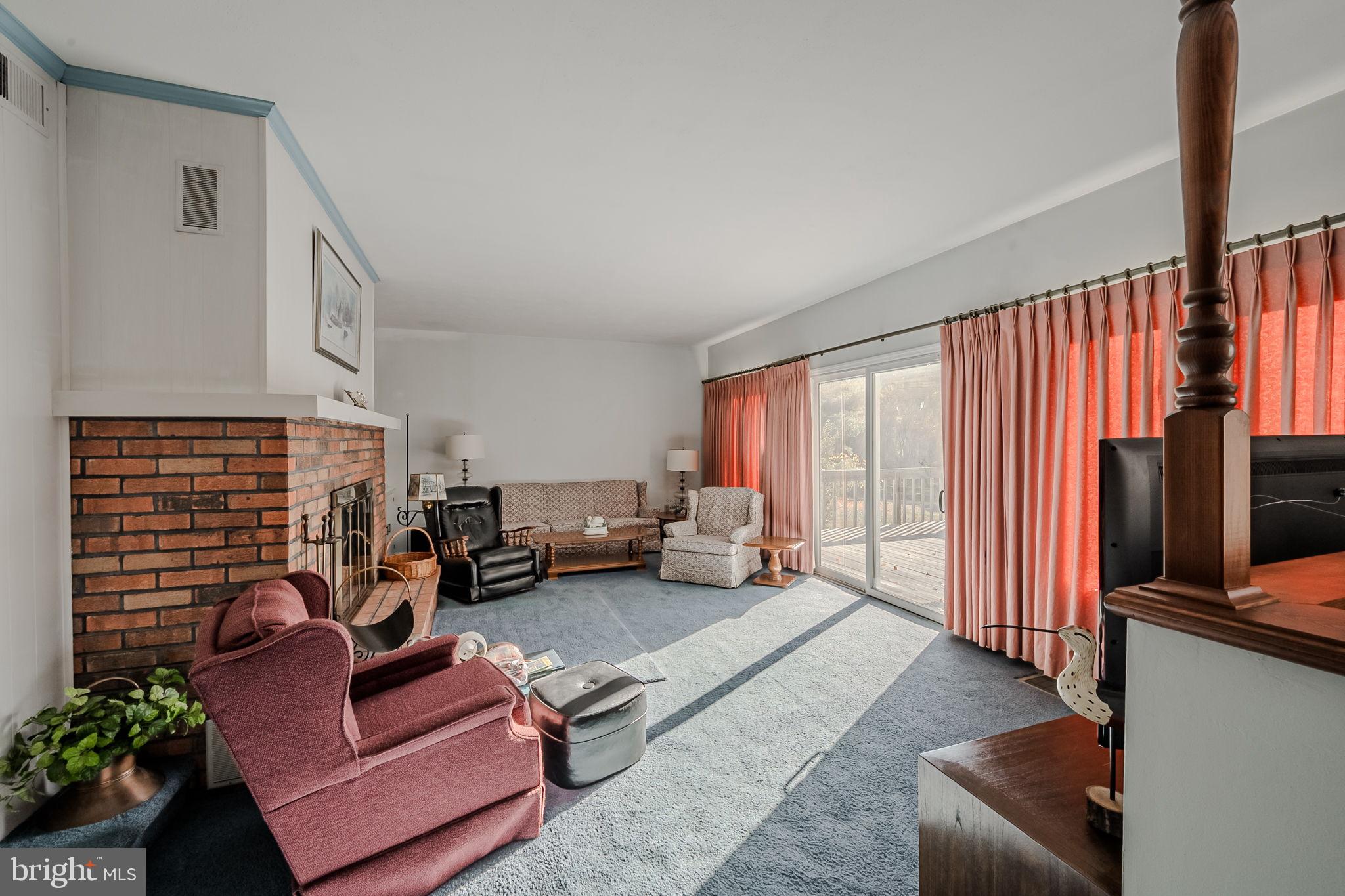 152 Middlecroft Rd