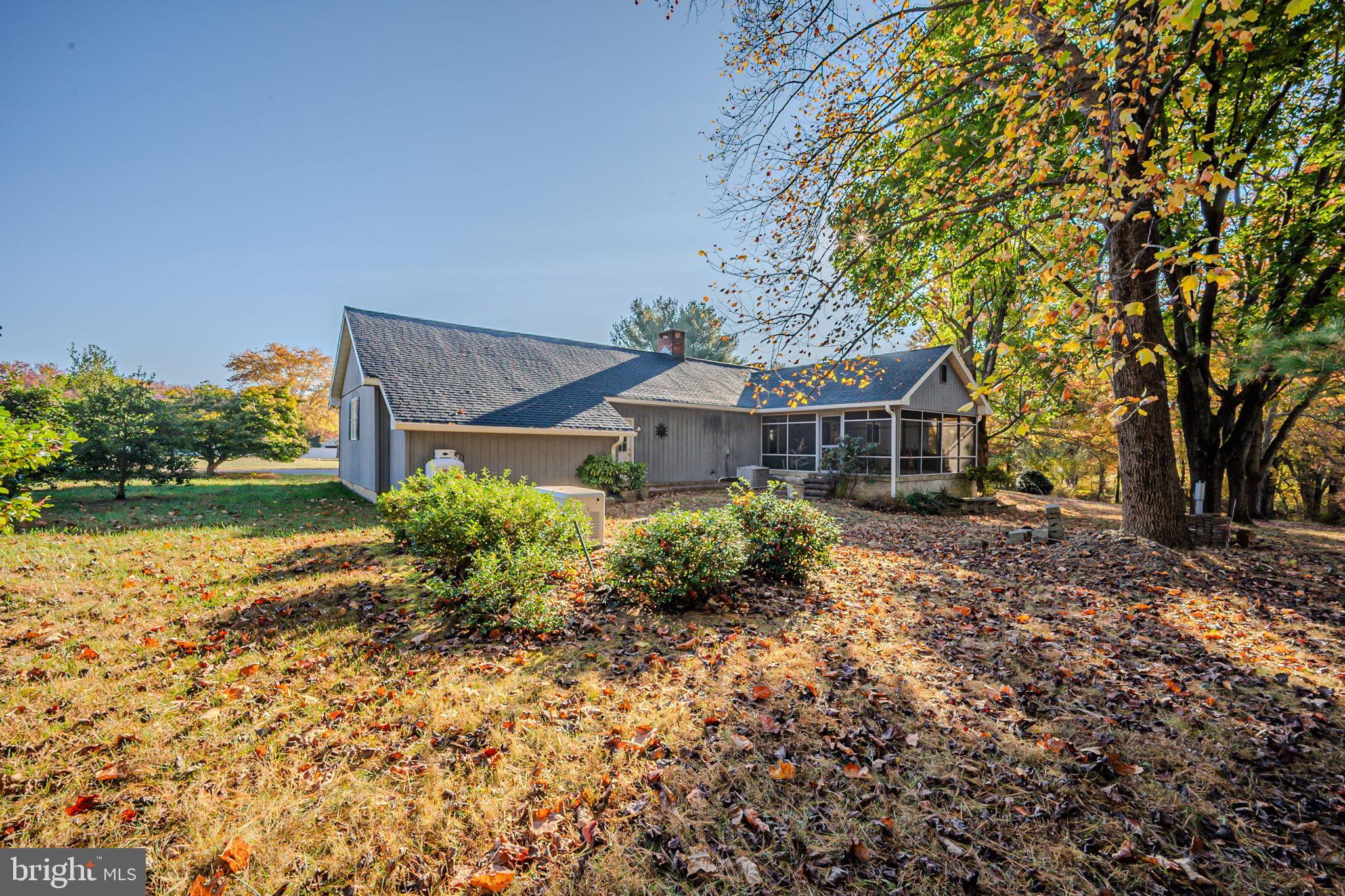 152 Middlecroft Rd