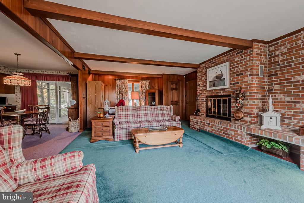 152 Middlecroft Rd