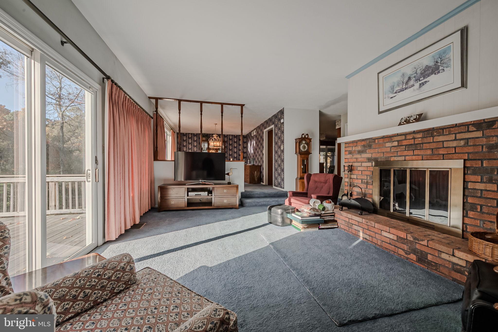 152 Middlecroft Rd
