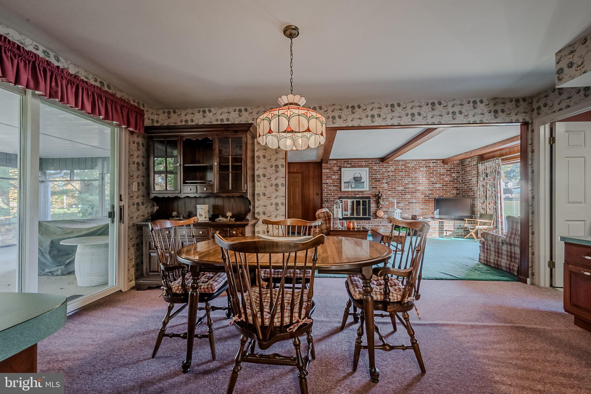 152 Middlecroft Rd