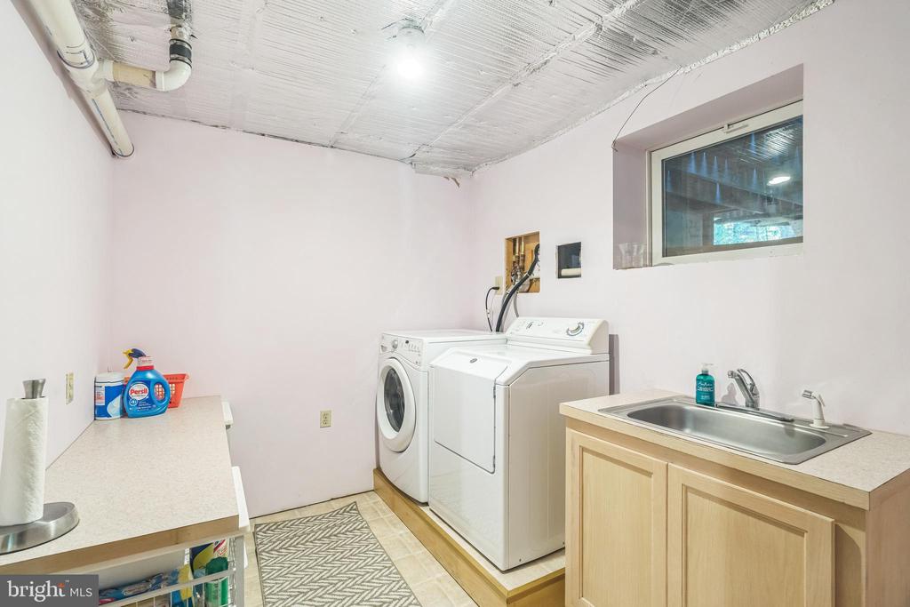 361 Trythall Rd