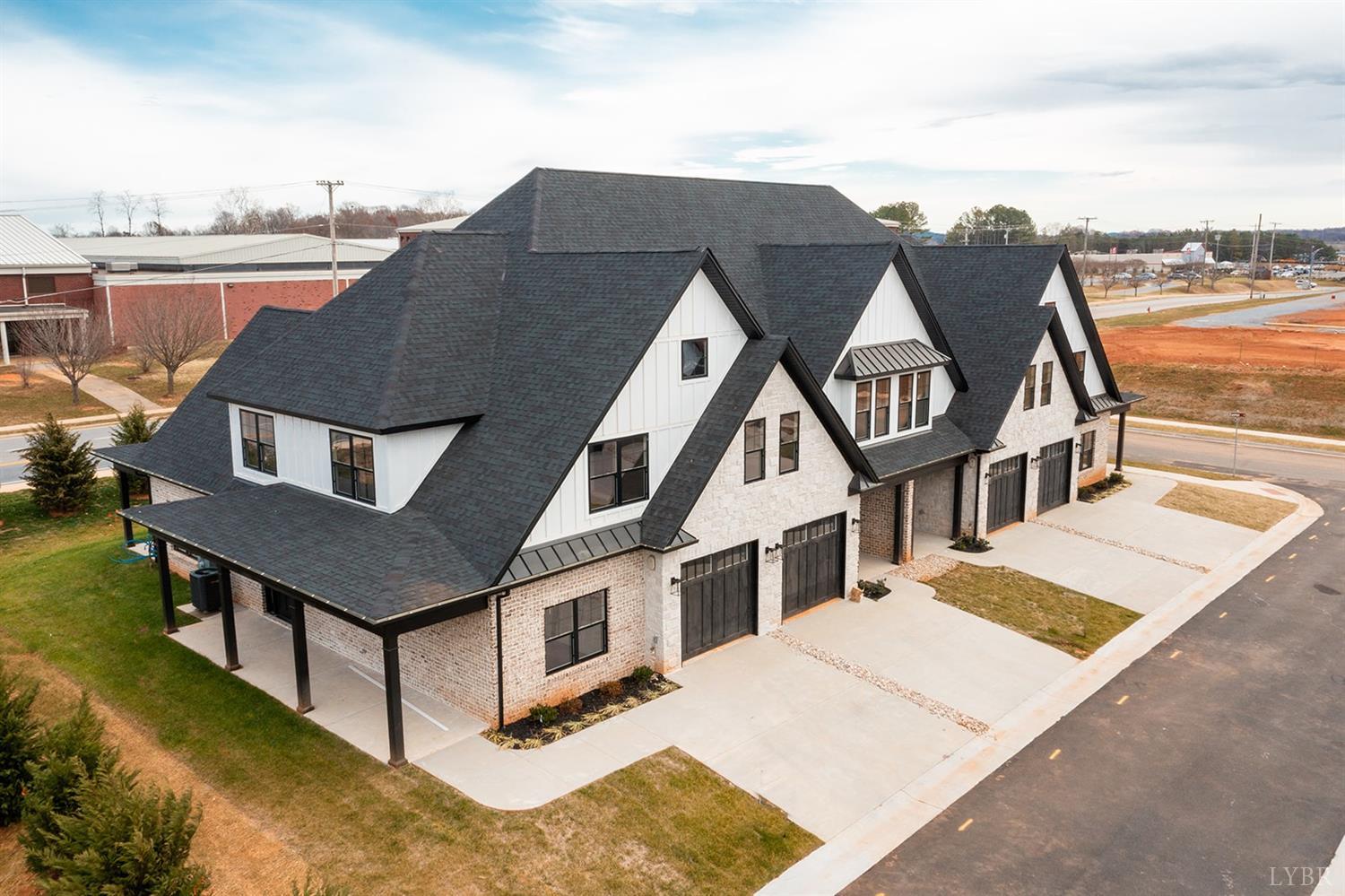 1107 South Westyn Loop