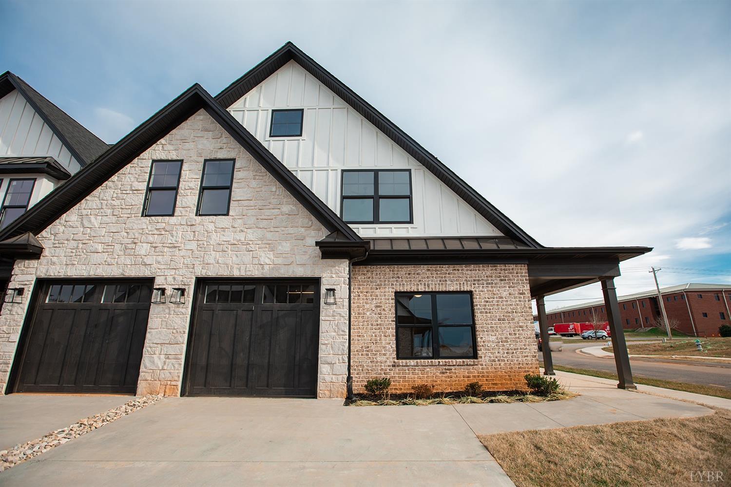 1107 South Westyn Loop