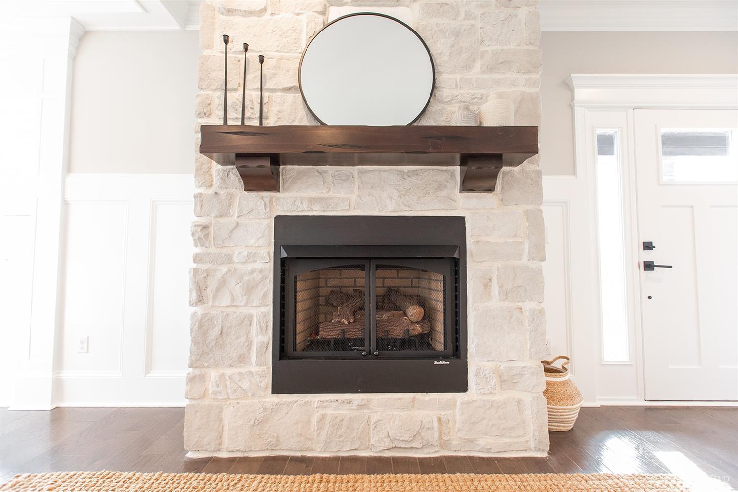 1107 South Westyn Loop