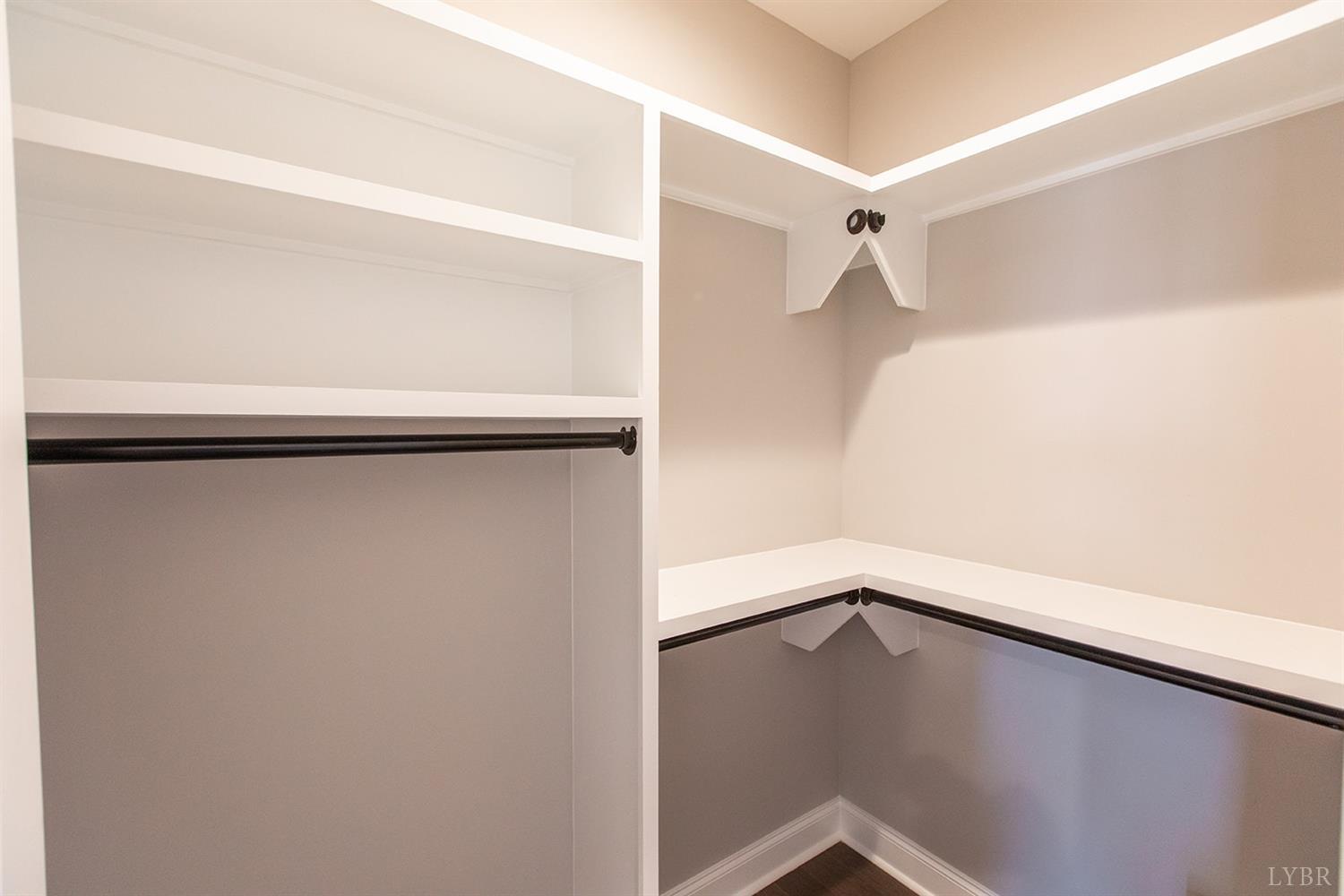 1107 South Westyn Loop