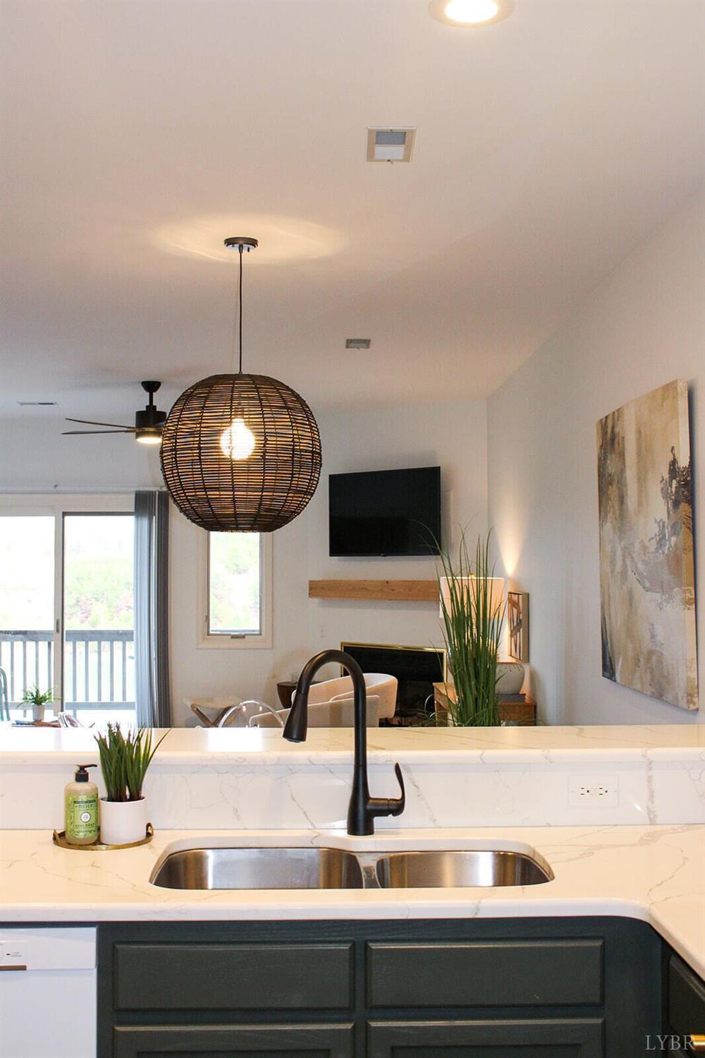 1019 Mariners Way # 30