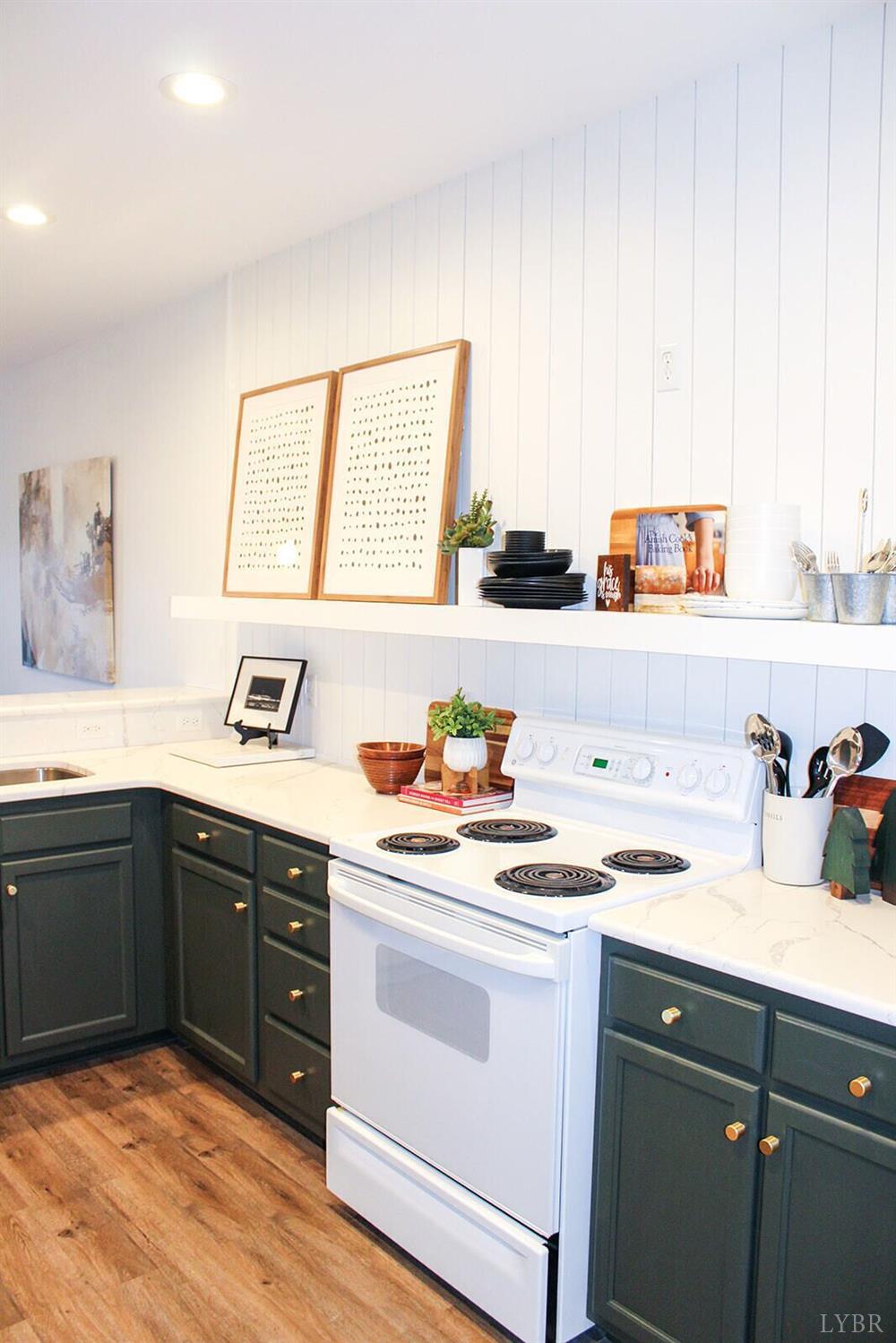 1019 Mariners Way # 30