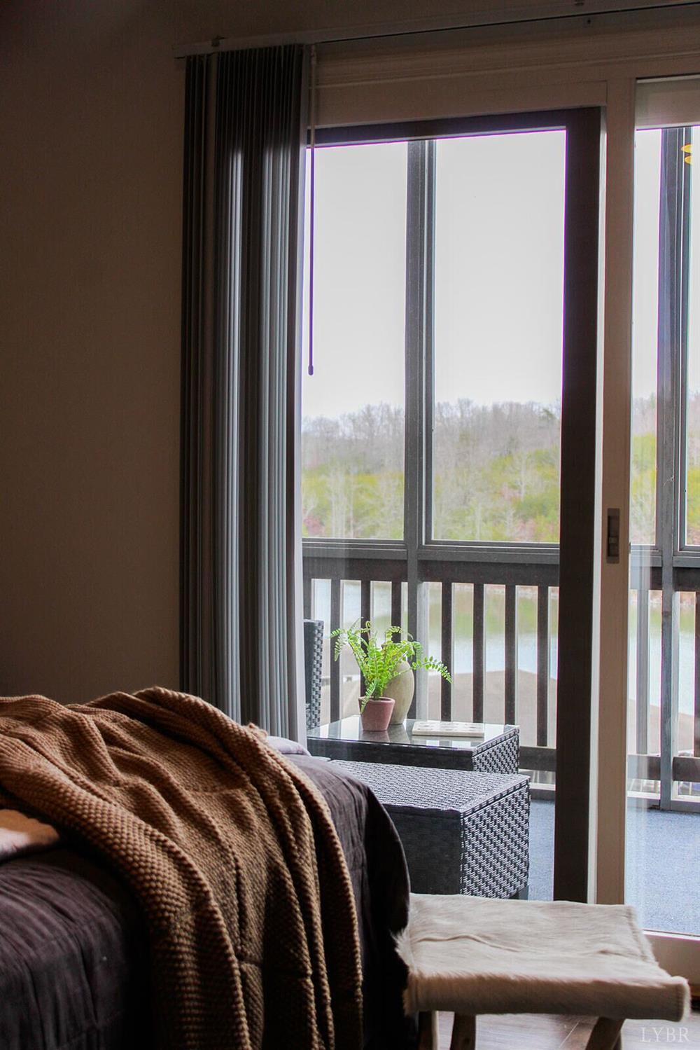 1019 Mariners Way # 30