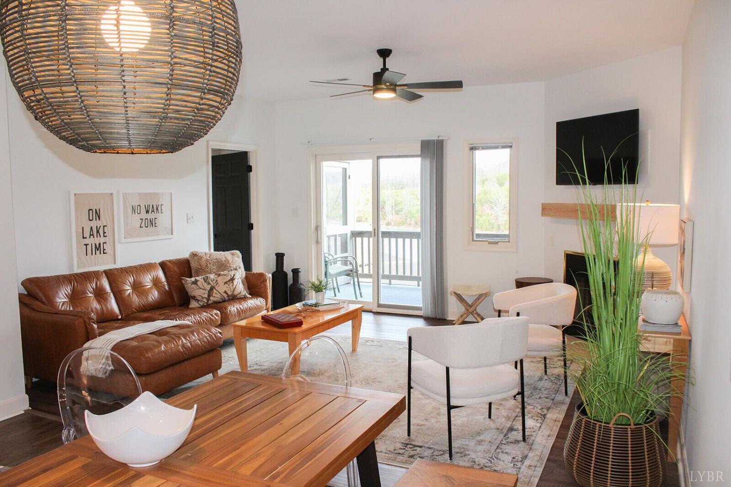 1019 Mariners Way # 30