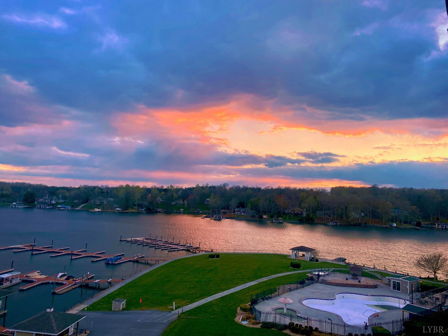 1019 Mariners Way # 30