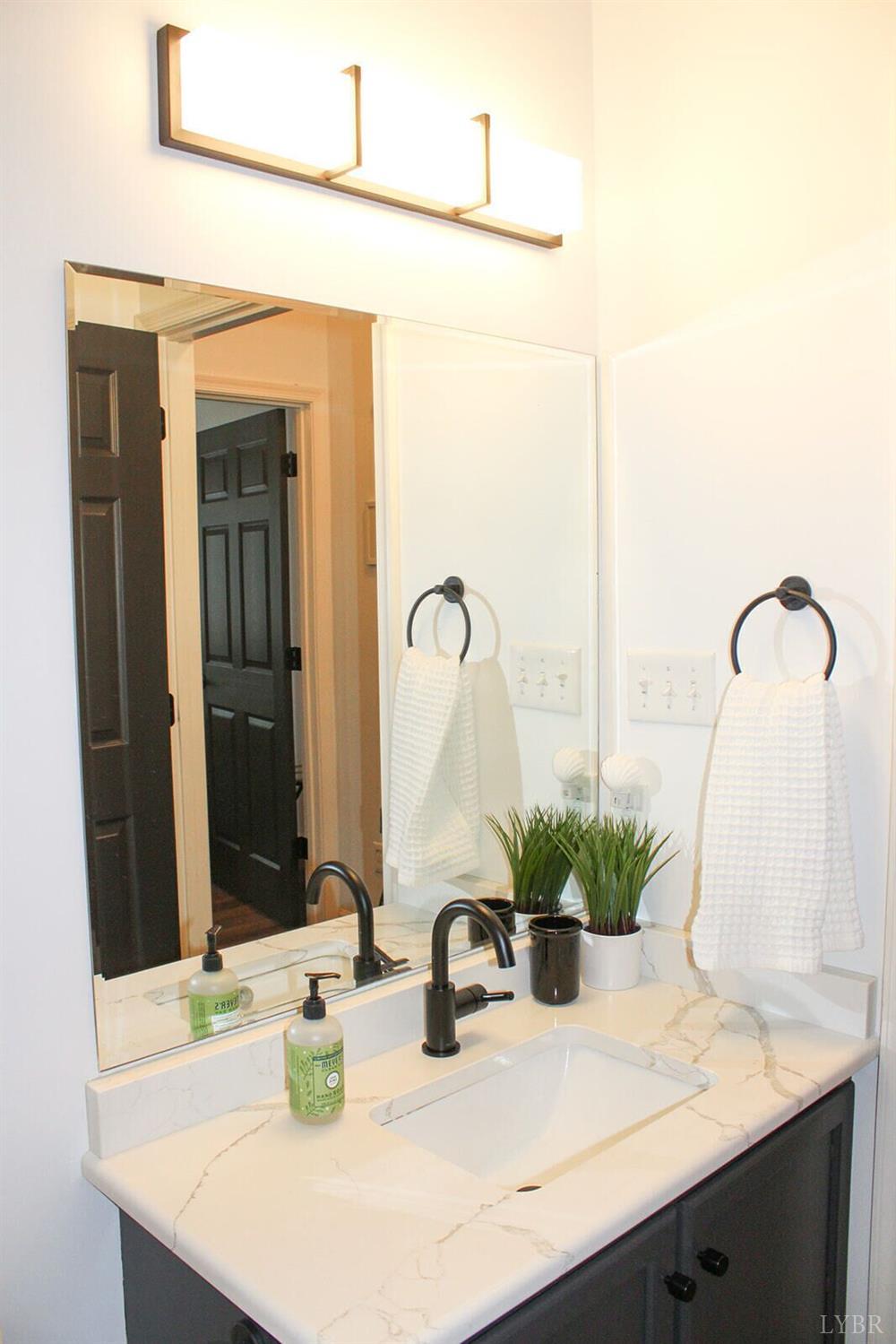 1019 Mariners Way # 30