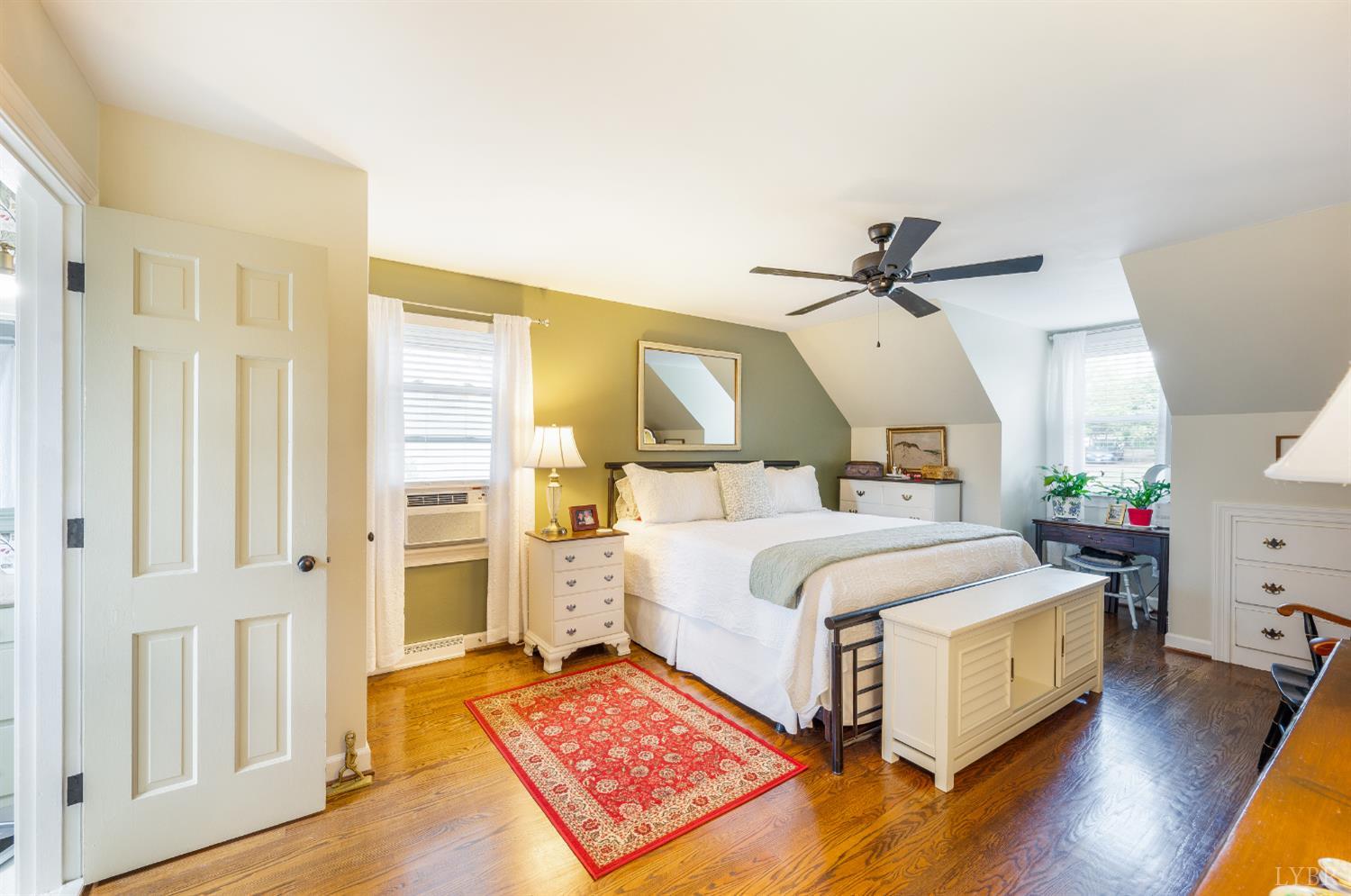 3609 Willow Lawn Court