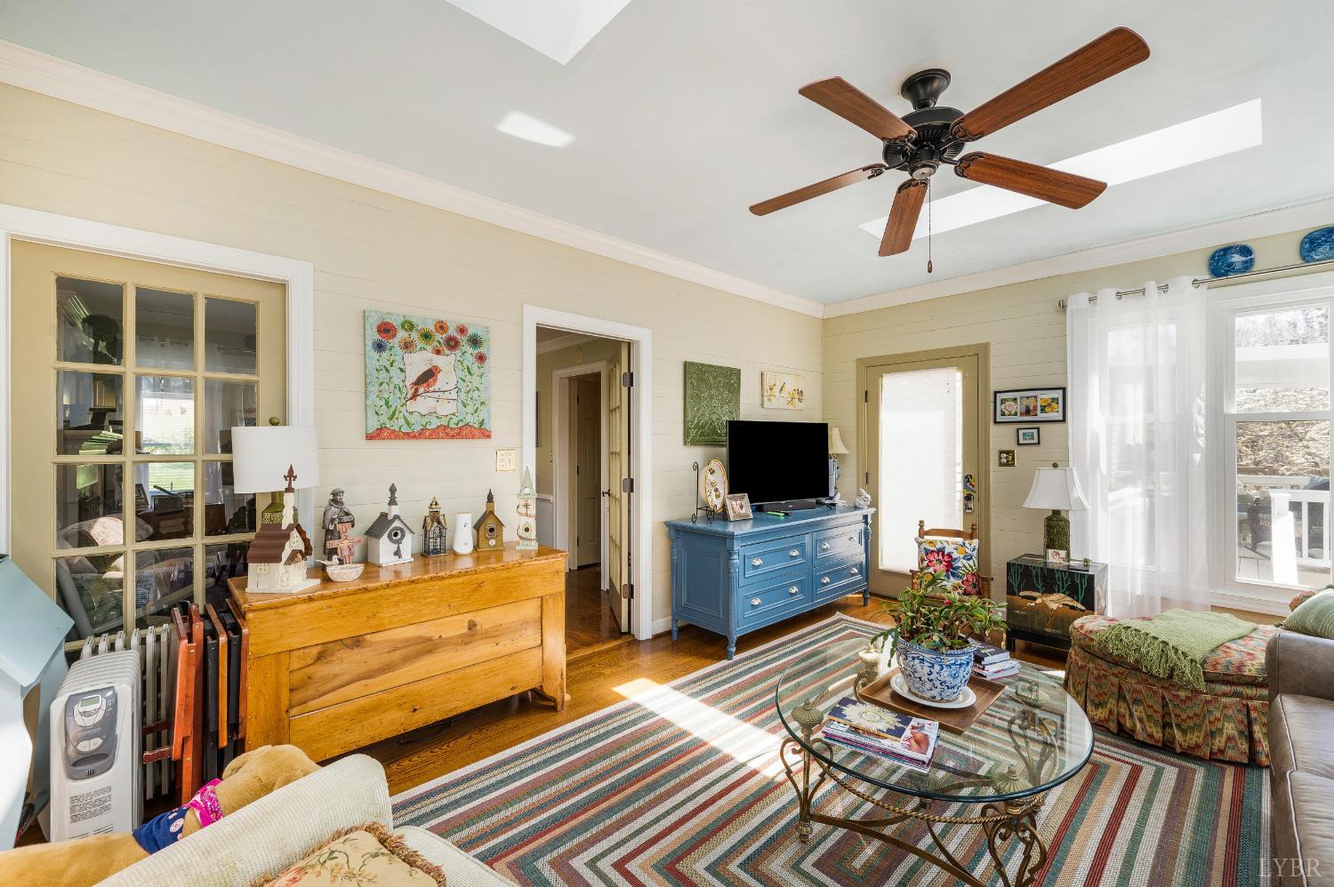 3609 Willow Lawn Court