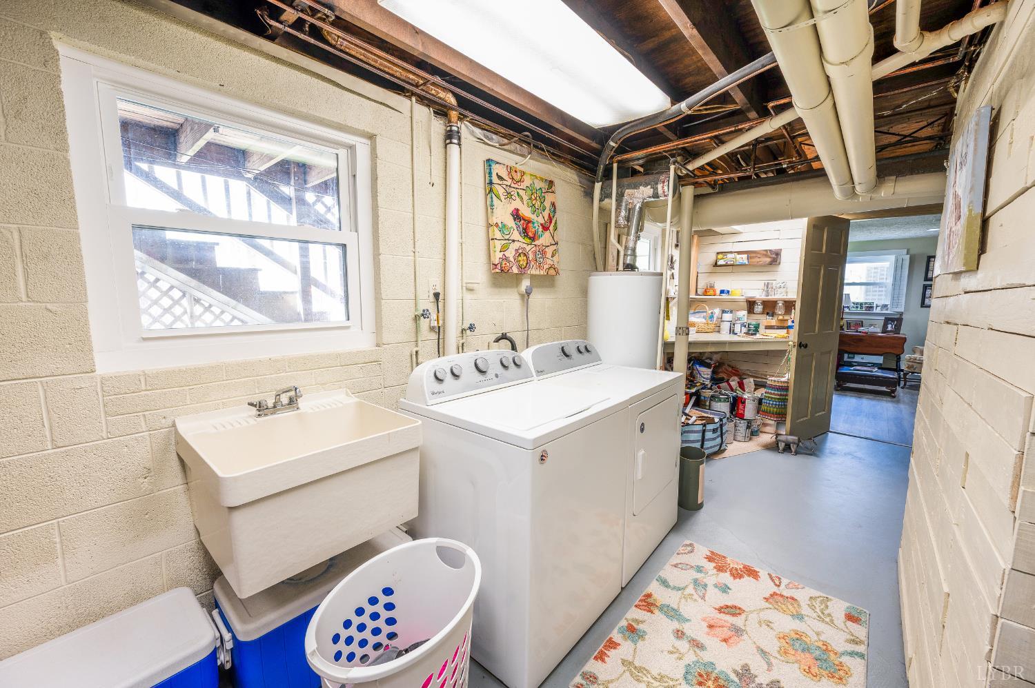 3609 Willow Lawn Court