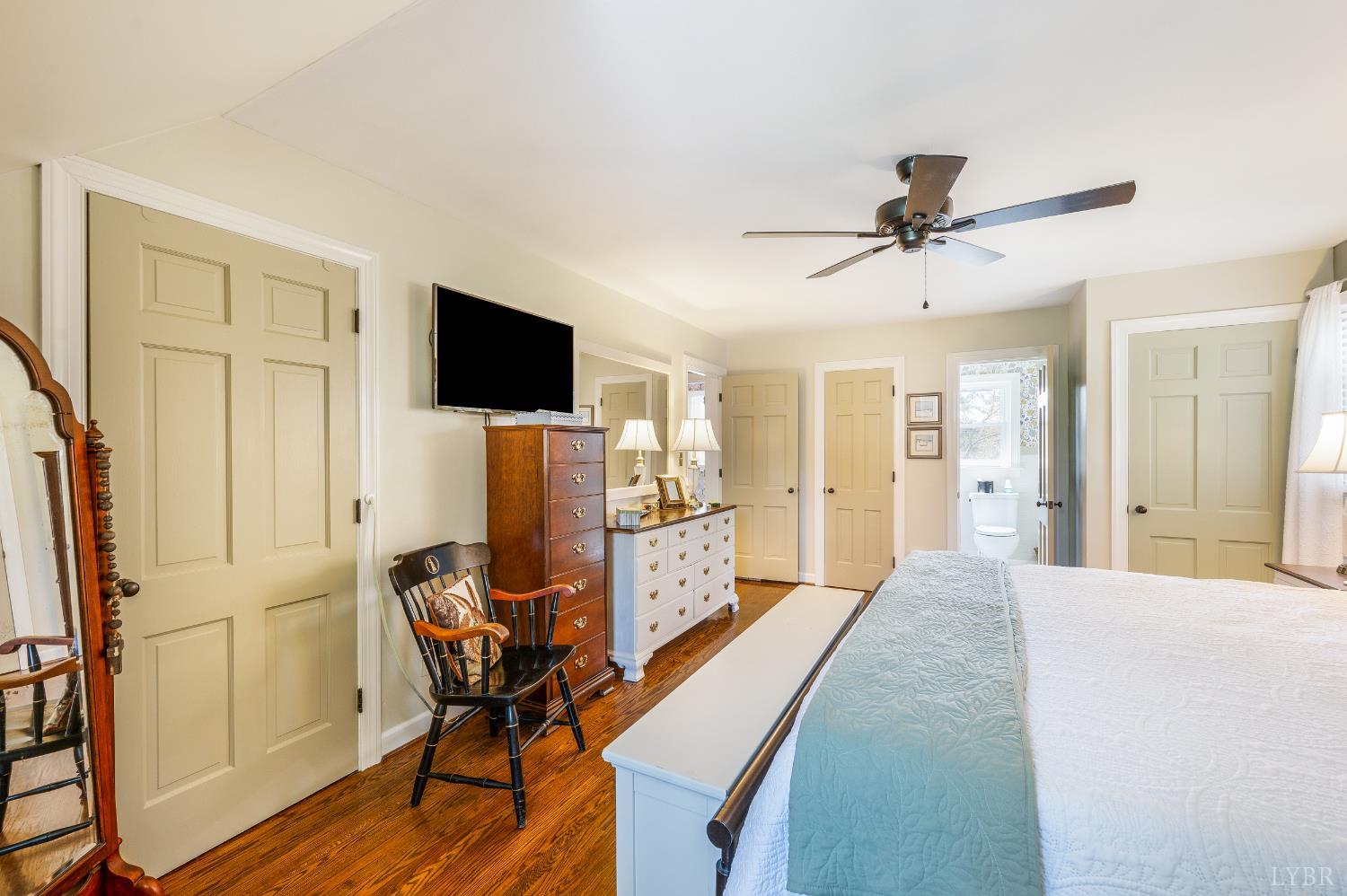 3609 Willow Lawn Court