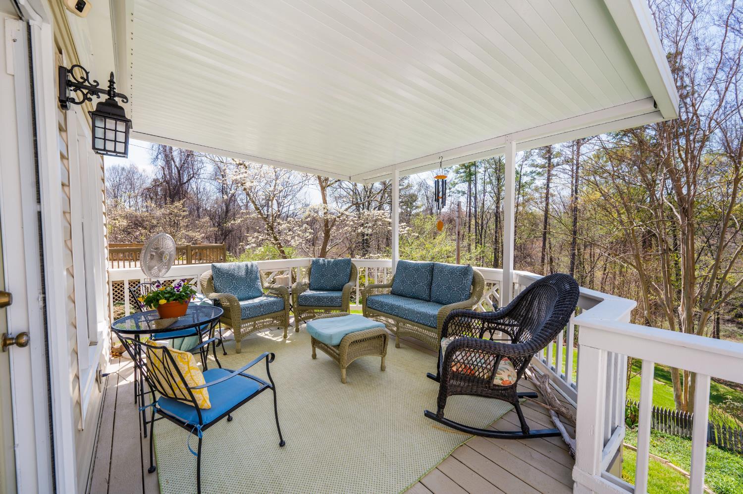 3609 Willow Lawn Court