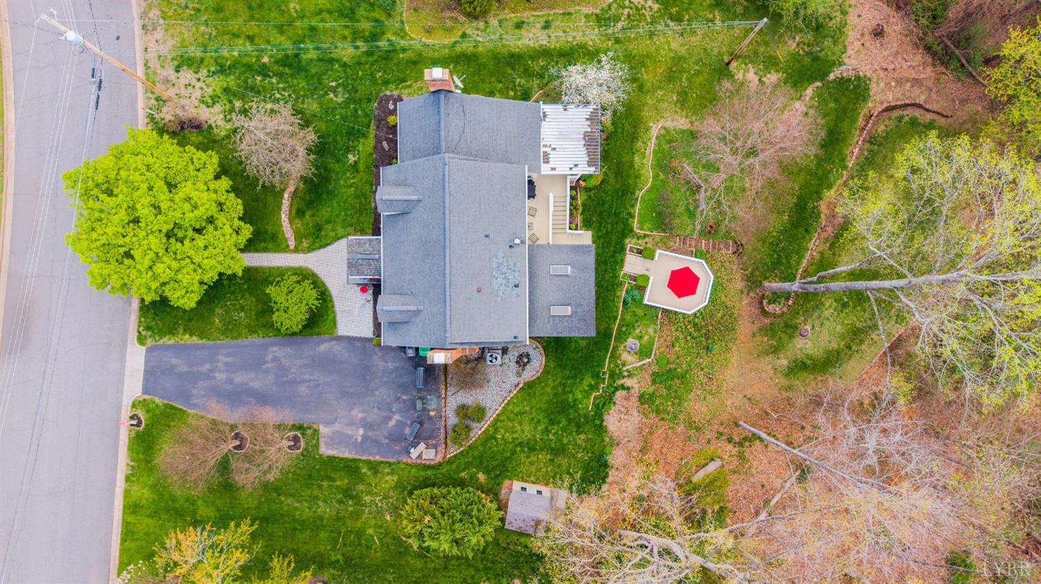 3609 Willow Lawn Court