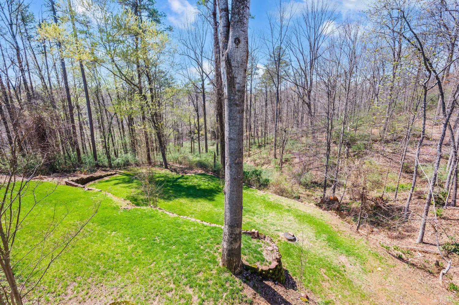 3609 Willow Lawn Court