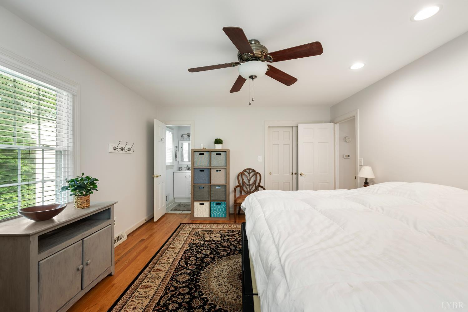 3521 Willow Lawn Drive
