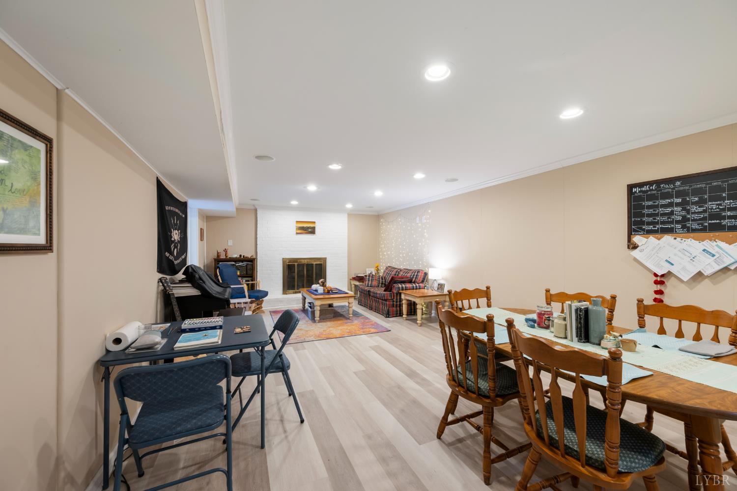 3521 Willow Lawn Drive