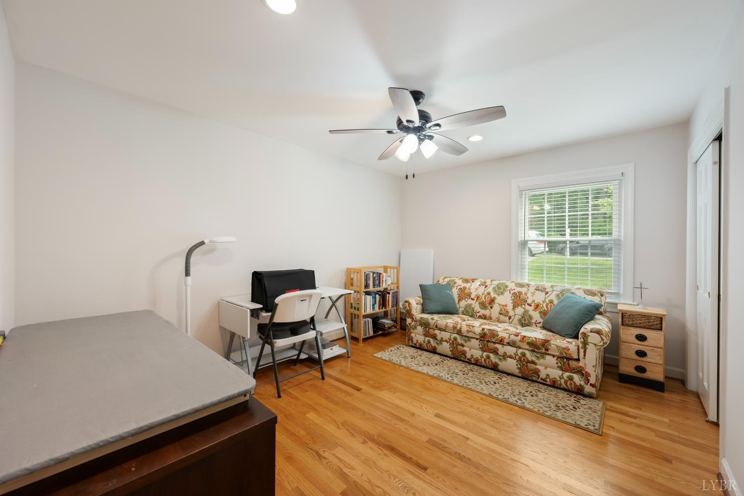 3521 Willow Lawn Drive