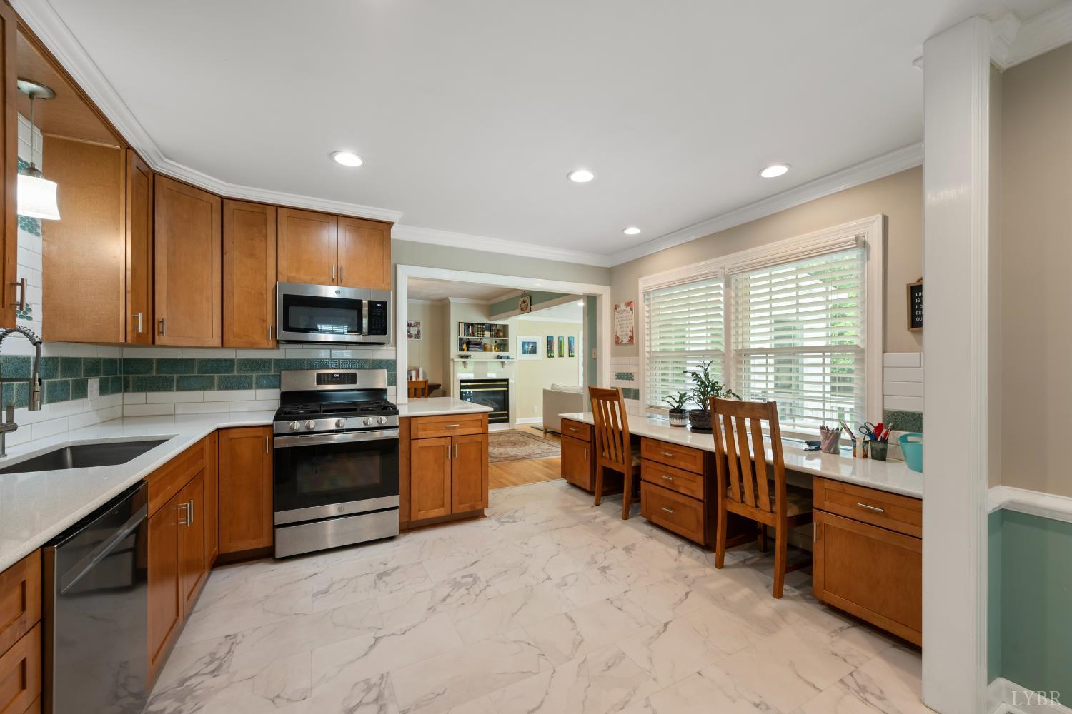 3521 Willow Lawn Drive