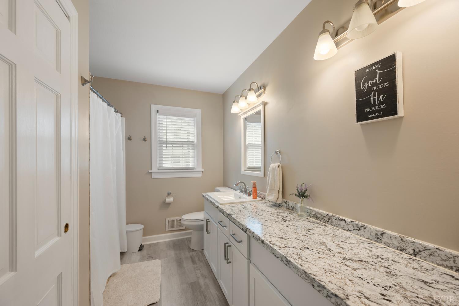 3521 Willow Lawn Drive