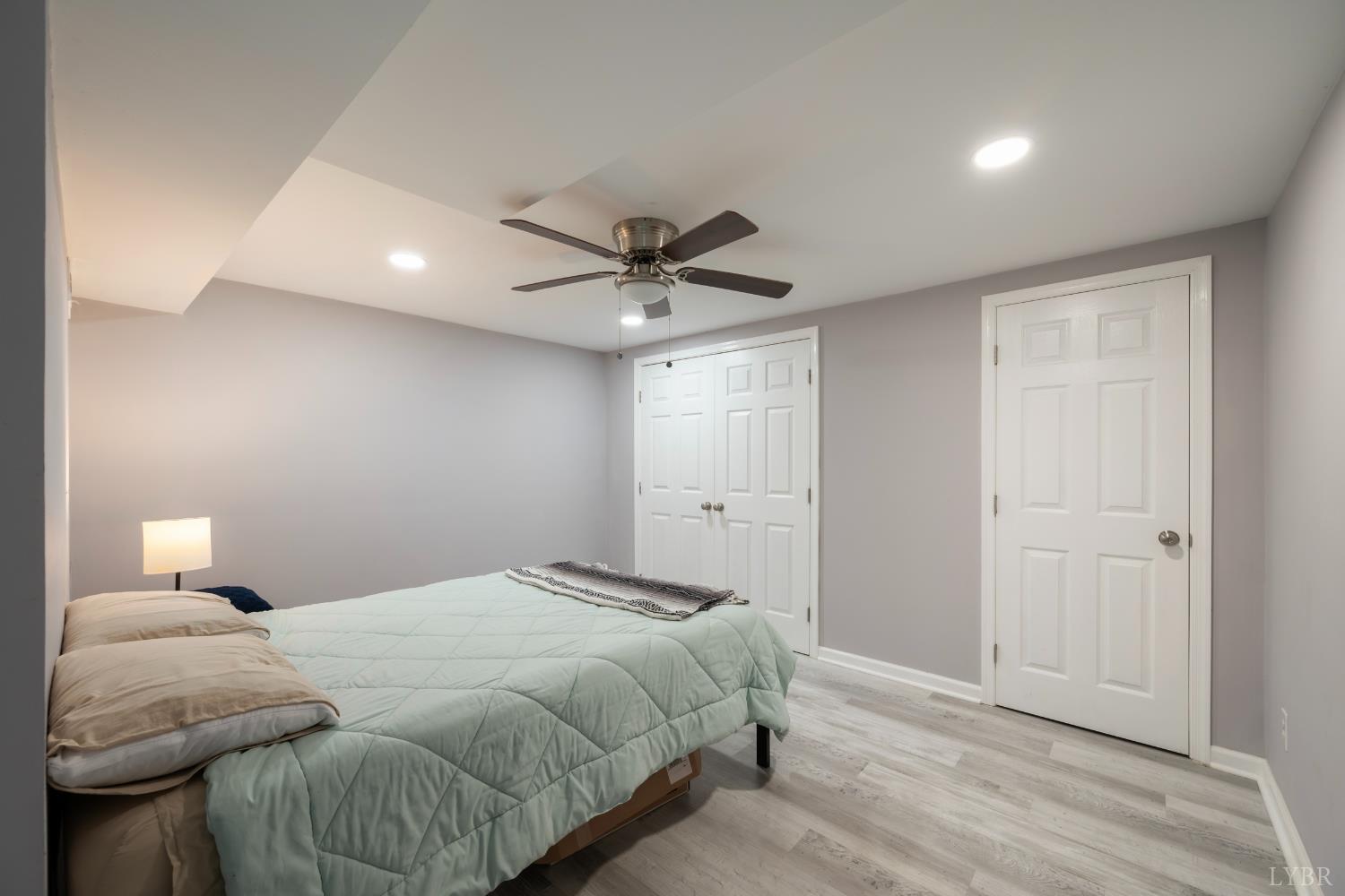 3521 Willow Lawn Drive