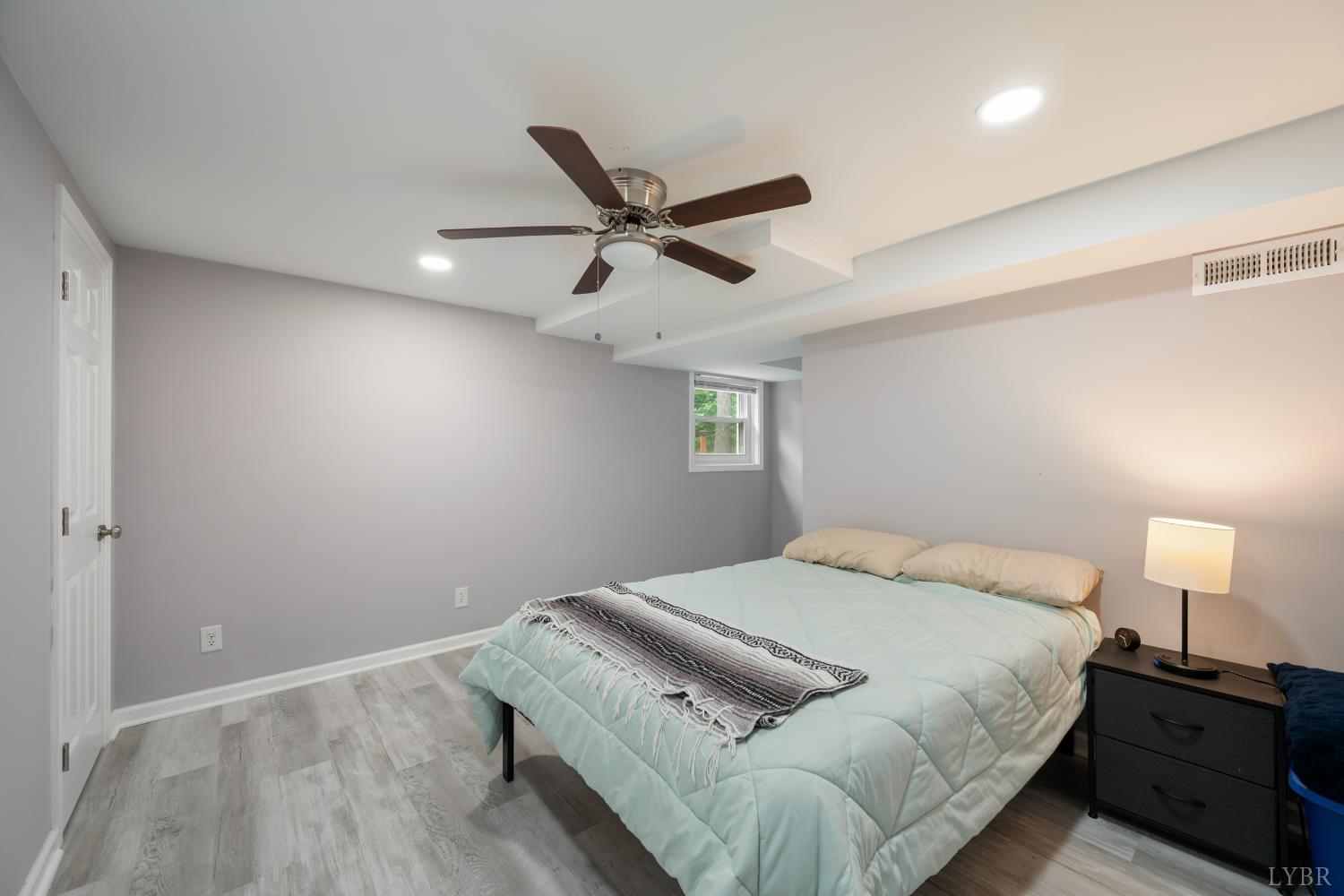 3521 Willow Lawn Drive