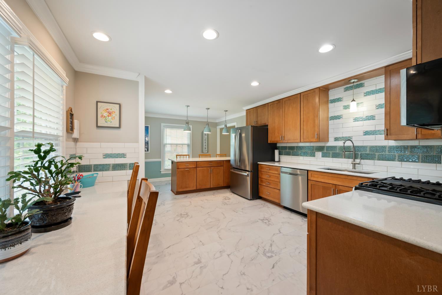 3521 Willow Lawn Drive