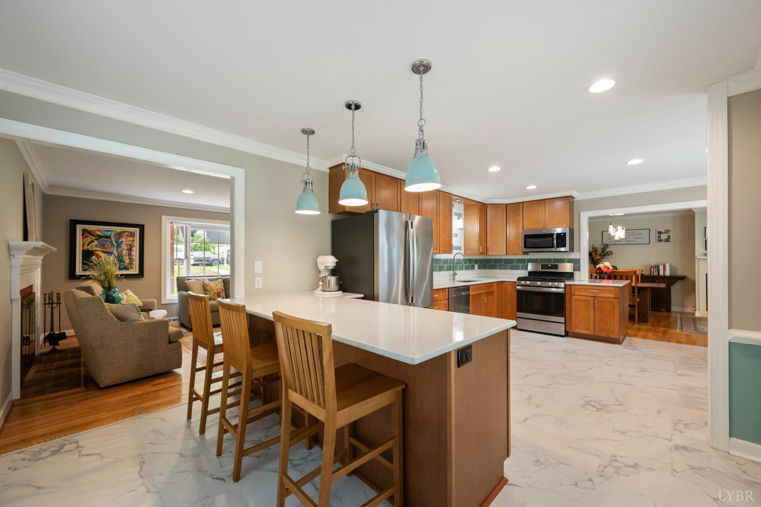 3521 Willow Lawn Drive